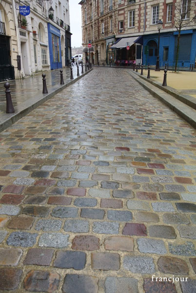 パリ　フランス　石畳